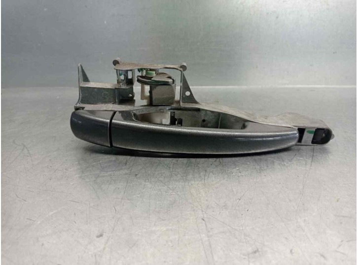Recambio de maneta exterior delantera derecha para peugeot 308 confort referencia OEM IAM 9680168580  5 PUERTAS