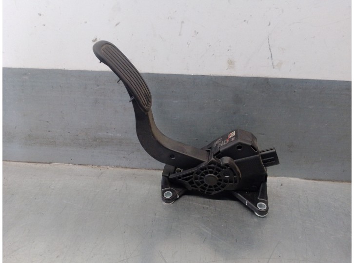 Recambio de potenciometro pedal para toyota c-hr referencia OEM IAM 78110F4020 20121225785 