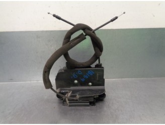 Replacement front right door lock for Iveco Daily closed box van (2006 =>) 2.3 diesel OEM IAM reference 5801529302 