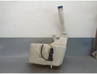 Recambio de deposito limpia para iveco daily caja cerrada (2006 =>) 2.3 diesel referencia OEM IAM 5801566048 5801565973 