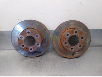 Recambio de disco freno delantero para iveco daily caja cerrada (2006 =>) 2.3 diesel referencia OEM IAM 5801639518  