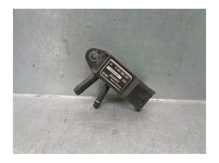 Replacement sensor for Iveco Daily closed box (2006 =>) 2.3 diesel OEM IAM reference 55241075 0281006287 BOSCH