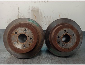 Recambio de disco freno trasero para lexus is 200 (ds2/is2) 220d referencia OEM IAM 