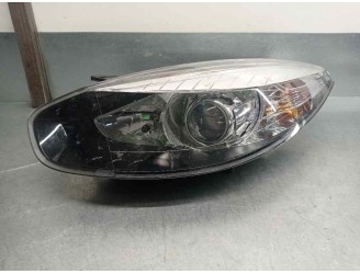 Recambio de faro izquierdo para renault fluence dynamique referencia OEM IAM 260606836R CON LUPA 4 PUERTAS