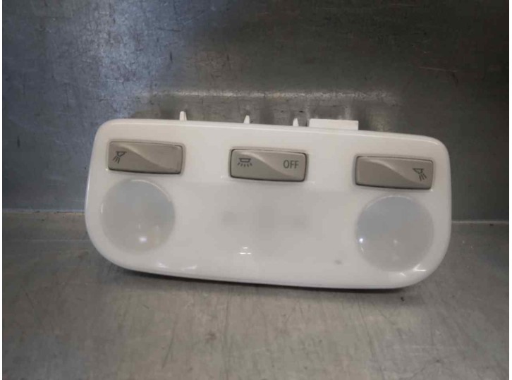 Recambio de luz interior para renault fluence dynamique referencia OEM IAM 264300008R DELANTERA 