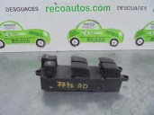 Replacement front right window switch for Nissan X-Trail (T30) 2.2 dCi Diesel CAT OEM IAM reference 254110V000 