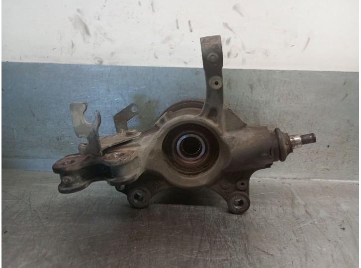 Recambio de mangueta delantera derecha para toyota proace furgoneta (mdz_) 1.6 d4d (mdz9) referencia OEM IAM SU001A6462 SU001A64