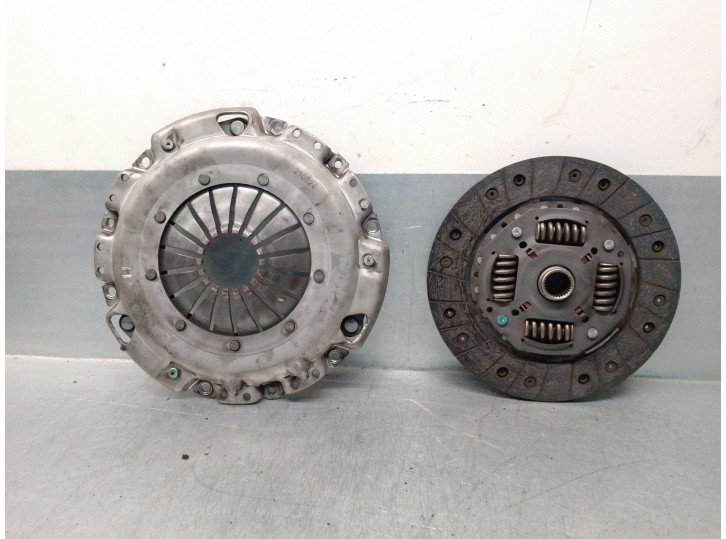 Recambio de kit embrague para seat ibiza (6l1) 1.4 tdi referencia OEM IAM 3D141031A  