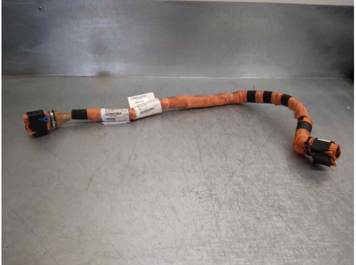 Recambio de cableado para renault arkana referencia OEM IAM 240413123R  