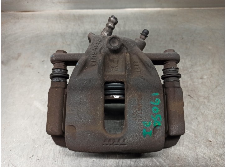 Recambio de pinza freno delantera izquierda para renault clio iii 1.2 16v referencia OEM IAM 7701208332  TRW