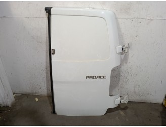 Recambio de puerta trasera derecha para toyota proace furgoneta (mdz_) 1.6 d4d (mdz9) referencia OEM IAM SU001A4545 SU001A4545 