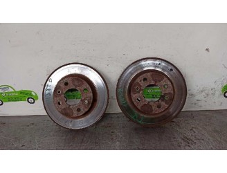 Recambio de disco freno trasero para lancia delta 1.9 turbodiesel cat referencia OEM IAM 