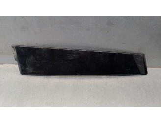 Recambio de molduras delanteras para toyota c-hr referencia OEM IAM 62210F4020C0  