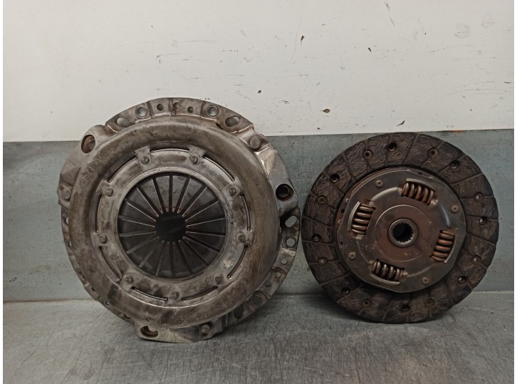 Recambio de kit embrague para citroën zx 1.9 diesel referencia OEM IAM 2050W4  