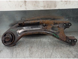 Replacement left rear lower suspension arm for Hyundai i40 CW 1.7 CRDi CAT OEM IAM reference 552703Z000 