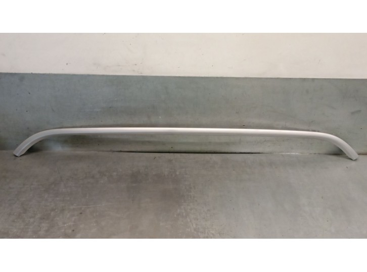 Recambio de moldura para ford kuga (cbv) 2.0 tdci cat referencia OEM IAM 8V418C436CB 
