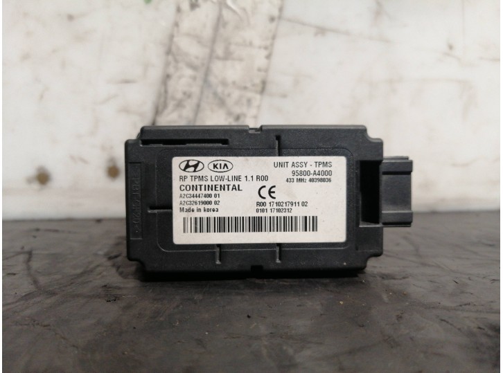 Recambio de modulo electronico para kia carens ( ) 1.7 crdi cat referencia OEM IAM 95800A4000 A2C3444740001 A2C3261900002