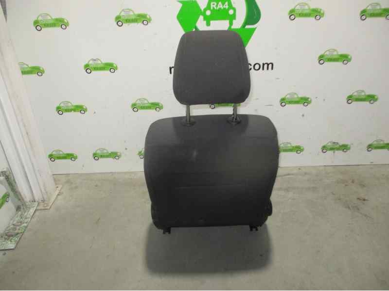 Recambio de asiento delantero derecho para chevrolet cruze 2.0 diesel cat referencia OEM IAM  TELA NEGRA 5 PUERTAS