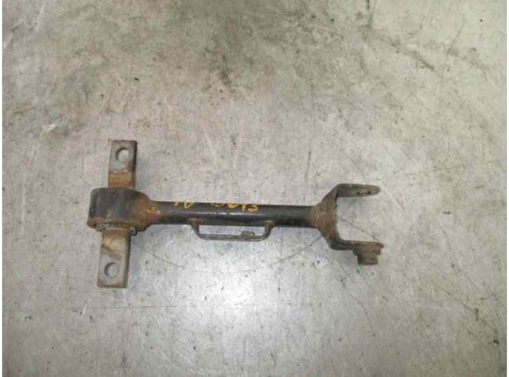 Recambio de brazo suspension inferior trasero derecho para honda civic berlina 5 (eu7/8) 1.6 vtec cat (d 16 v 1) referencia OEM 