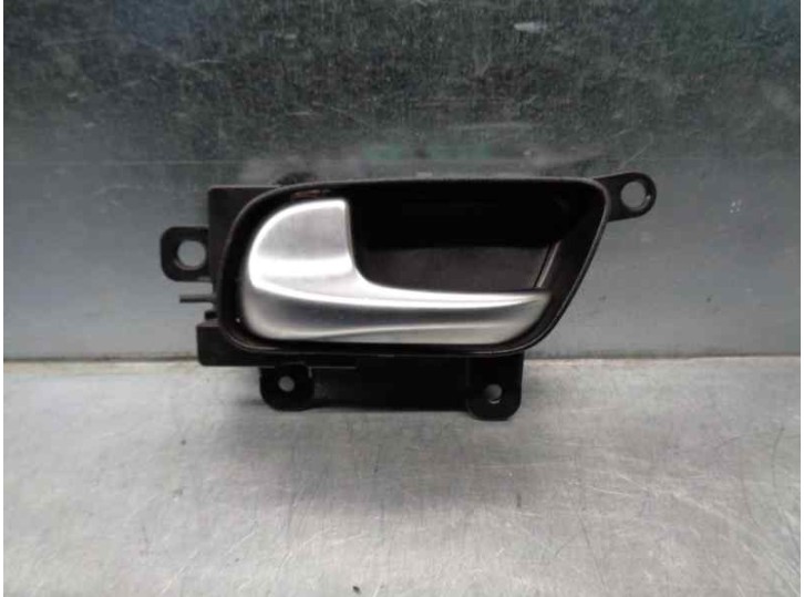 Recambio de maneta interior delantera izquierda para infiniti fx 5.0 v8 cat referencia OEM IAM 806711BN0A 