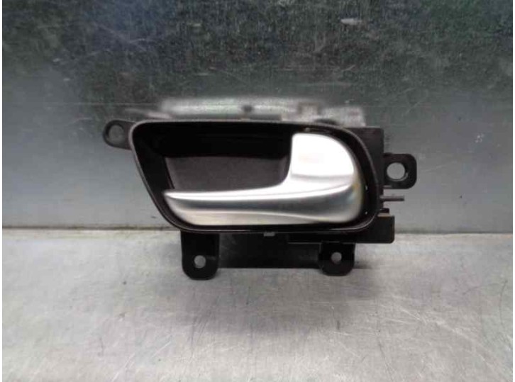 Replacement rear right interior door handle for Infiniti FX 5.0 V8 CAT OEM IAM reference 806701BN0A 