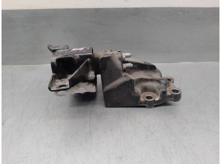 Replacement left engine mount for Hyundai i20 1.0 TGDi cat OEM IAM reference 21830C8500 