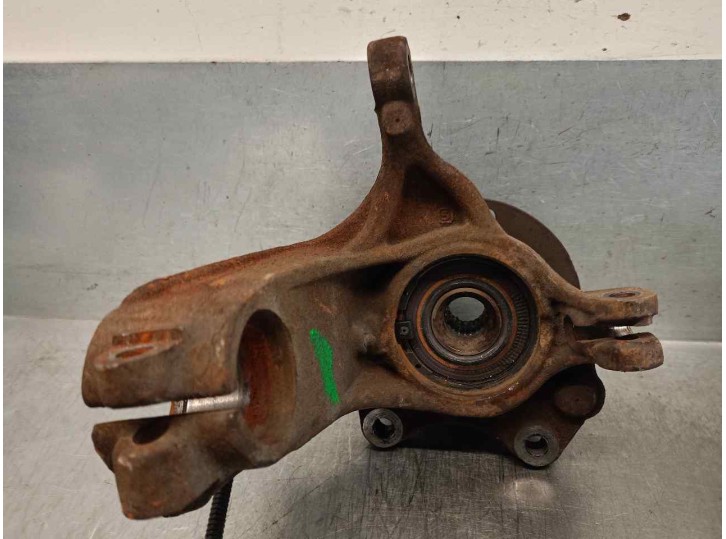Recambio de mangueta delantera derecha para citroën c-elysée 1.6 hdi fap referencia OEM IAM 1607557580 