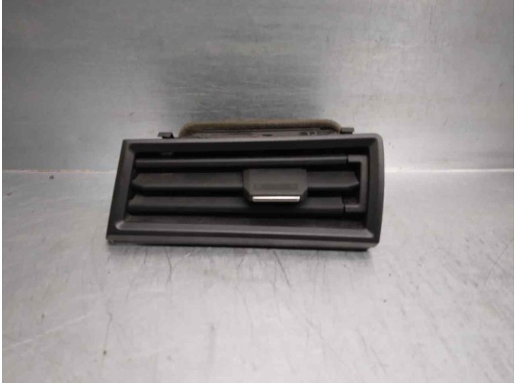 Recambio de rejilla aireadora para seat arona 1.0 tsi referencia OEM IAM 6F1820901M DEL IZQ 