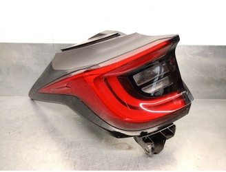 Recambio de piloto trasero izquierdo para toyota yaris (_p21_, _pa1_, _ph1_) 1.5 hybrid (mxph10) referencia OEM IAM 81561K0040 8