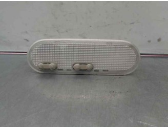 Recambio de luz interior para dacia duster 1.2 16v tce cat referencia OEM IAM 8200073231  
