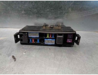 Recambio de caja reles / fusibles para infiniti fx 5.0 v8 cat referencia OEM IAM 243817990A  
