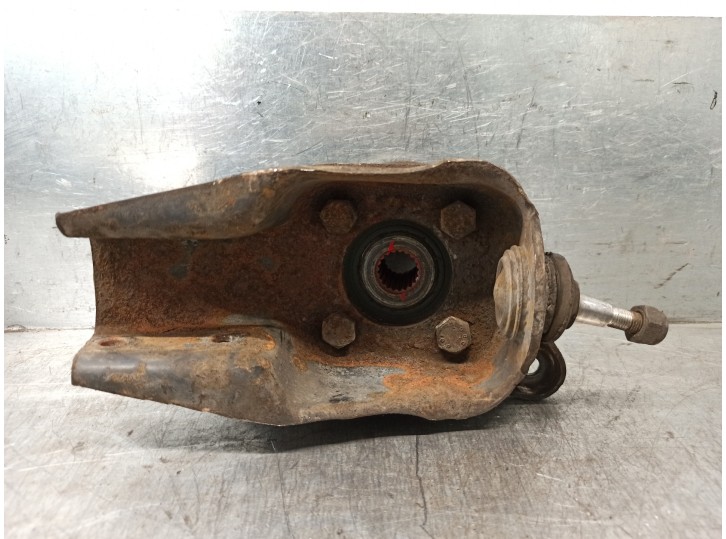 Recambio de mangueta delantera derecha para seat terra 0.9 referencia OEM IAM   