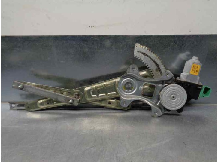 Replacement left rear window regulator for Infiniti FX 5.0 V8 CAT OEM IAM 827311BN0A 6 PINS 5 DOORS reference