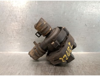 Recambio de bomba agua para mercedes-benz clase g (w463) g 500 (463.260, 463.261) referencia OEM IAM A4638351900 A4638351900 039