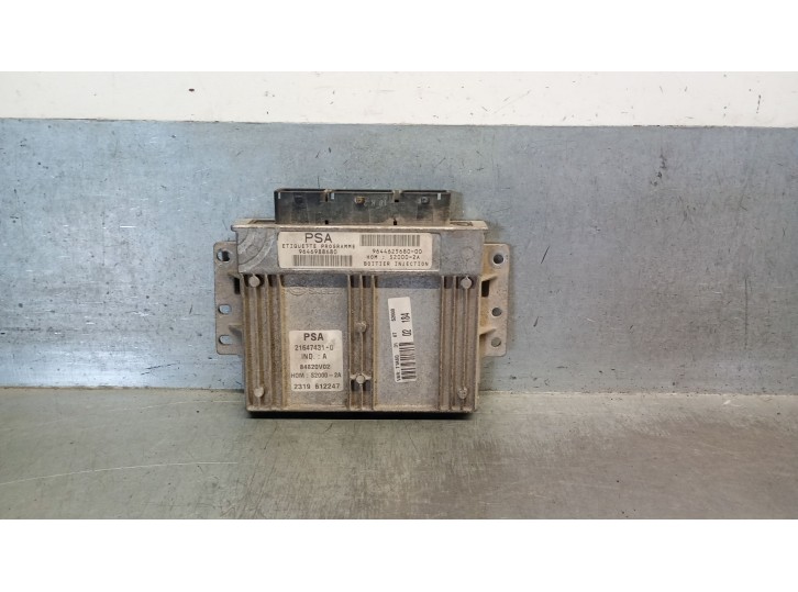 Recambio de centralita motor uce para peugeot 206 berlina 1.4 referencia OEM IAM 9646988680 9644625680 21647431 SAGEM