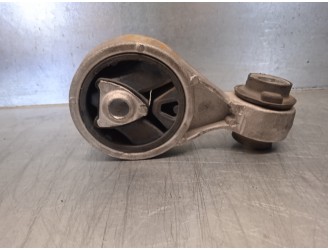 Recambio de soporte cambio para renault megane grand tour 1.5 referencia OEM IAM   