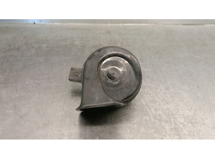Recambio de claxon para volkswagen scirocco iii (137, 138) 2.0 tdi referencia OEM IAM 1K0951223B 5C0951223C 