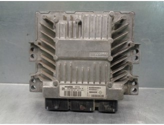 Recambio de centralita motor uce para renault megane grand tour 1.5 referencia OEM IAM 8200565863 S122326109A SIEMENS