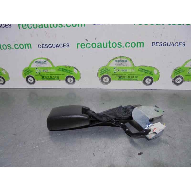 Recambio de enganche cinturon para mazda 3 berlina (bk) 2.0 diesel cat referencia OEM IAM BR9E57620A  5 PUERTAS