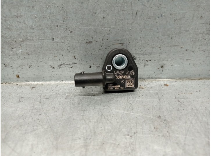 Recambio de sensor impacto para skoda karoq (nu7, nd7) 1.6 tdi referencia OEM IAM 3Q0959351A  