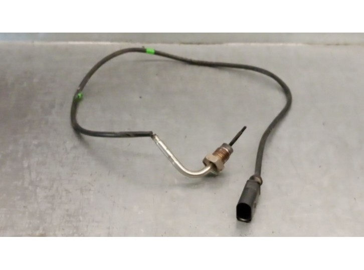 Replacement sensor for Volkswagen Scirocco III (137, 138) 2.0 TDi OEM IAM reference 04L906088BQ 04L906088BQ 