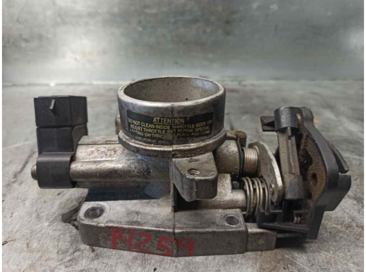 Recambio de caja mariposa para ford ka (ccq) 1.3 8v duratec cat referencia OEM IAM 1206454  