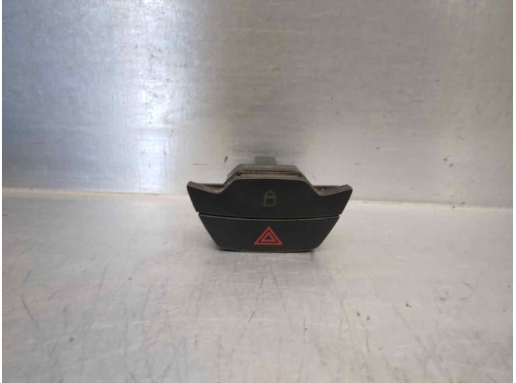 Replacement hazard warning switch for Ford Transit Custom Kombi 2.2 TDCi CAT OEM IAM reference BK3T13A350AA 