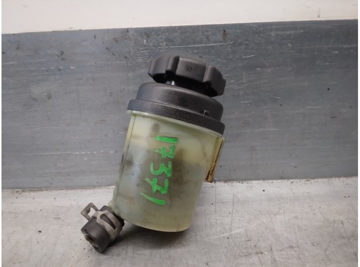 Recambio de deposito servo para ford transit custom kombi 2.2 tdci cat referencia OEM IAM BK213R700AB FOMOCO