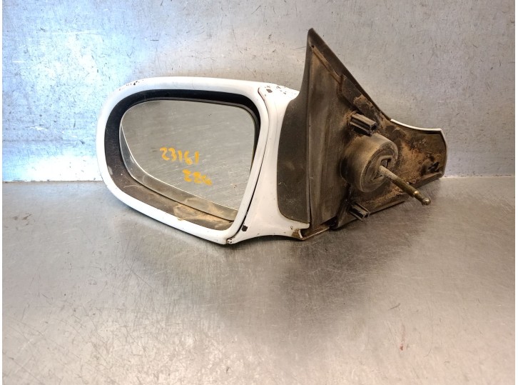 Recambio de retrovisor izquierdo para opel corsa b (s93) 1.5 td (f08, f68, m68) referencia OEM IAM 008062349 1427443 