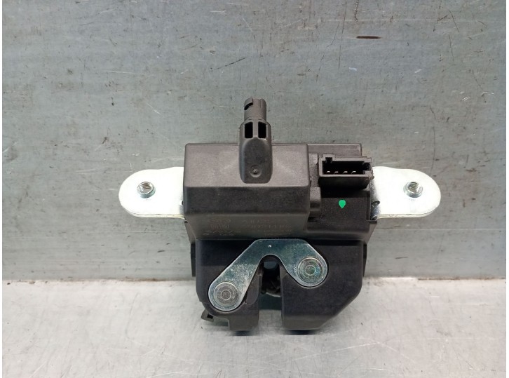 Recambio de cerradura maletero / porton para opel corsa e (x15) 1.4 lpg (08, 68) referencia OEM IAM 39021416 13481535 