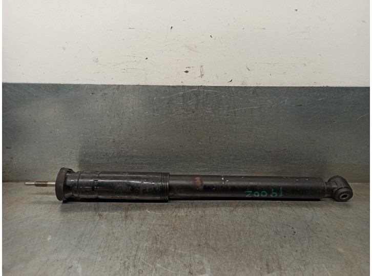 Recambio de amortiguador delantero derecho para mercedes-benz clase e (w210) berlina 2.6 cat referencia OEM IAM 2103234800 84490