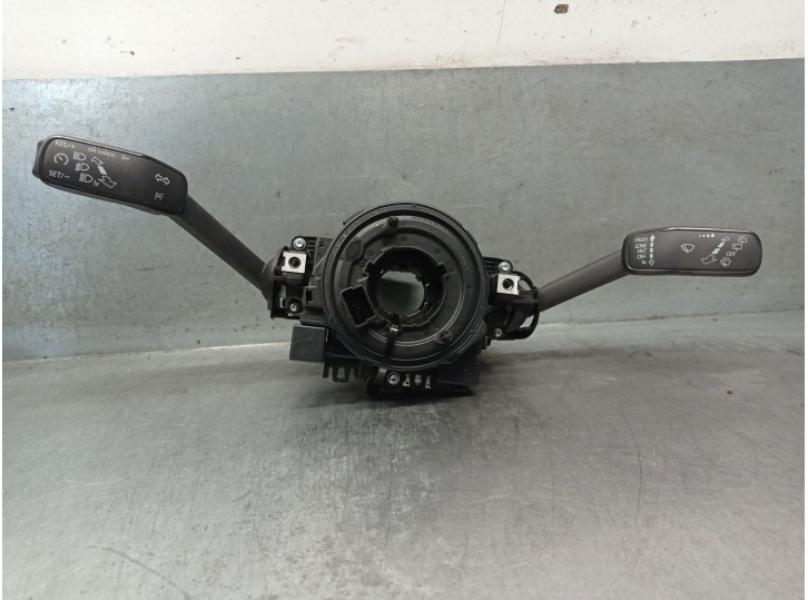 Recambio de mando luces para skoda karoq (nu7, nd7) 1.6 tdi referencia OEM IAM 5Q1953521B 5Q1953521P 