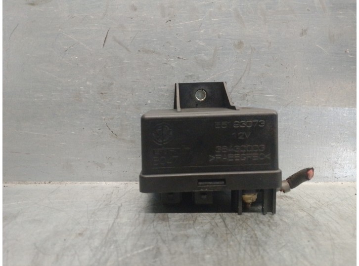 Recambio de caja precalentamiento para fiat croma (194) 1.9 jtd 16v cat referencia OEM IAM 55193073 38430003 BITRON