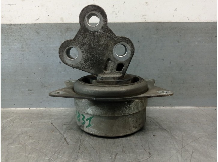 Recambio de soporte motor izquierdo para renault clio ii (bb_, cb_) 1.5 dci referencia OEM IAM 9156925 V046401404